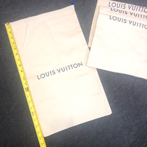 Louis Vuitton Dust Bag - Picture 2 of 3